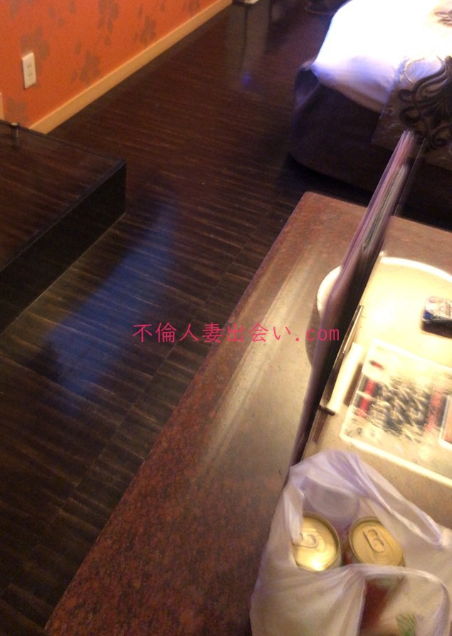 【Jメール体験談】8年ぶりのセックスで性欲が止まらない人妻さんと5時間連続セックス体験