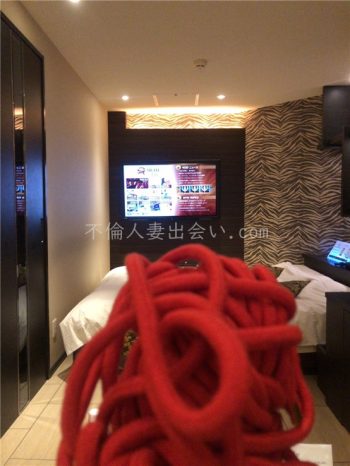 好奇心旺盛の29歳人妻さんとロープ縛りセックス