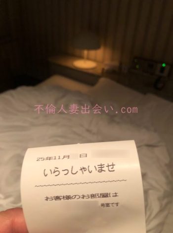 【PCMAX体験談】巨根好き30代独身さんを寝バックで追い込んだ体験談