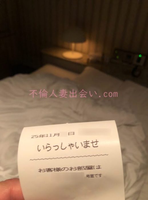 【PCMAX体験談】巨根好き30代独身さんを寝バックで追い込んだ体験談