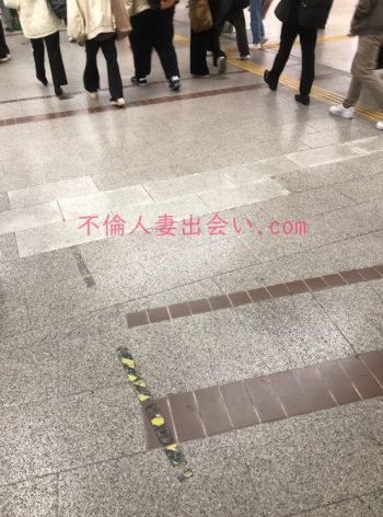 【PCMAX体験談】巨根好き30代独身さんを寝バックで追い込んだ体験談