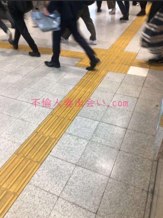 【ハッピーメール体験談】40代の学校の先生（女教師）に口内射精・ごっくん・アナル舐めをさせてきました