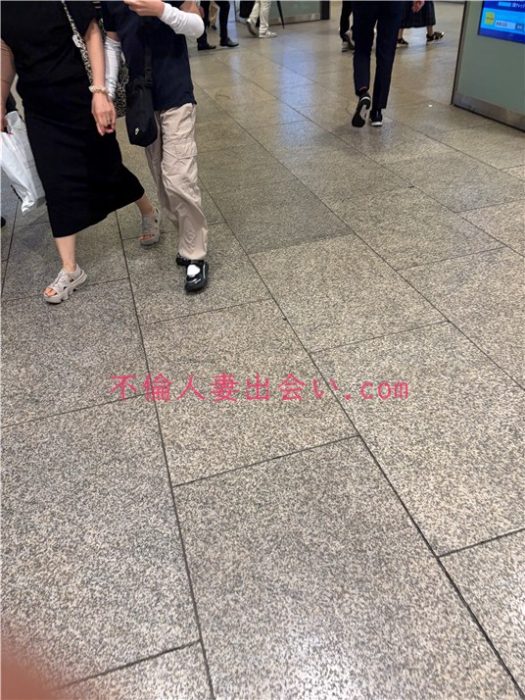 【Jメール体験談】マジメなのに変態な潮吹き40代人妻さんと初対面でロープ縛りSEX
